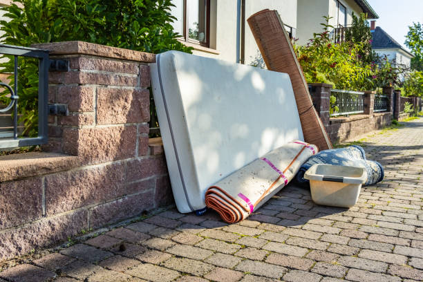 Best Garage Cleanout Services  in Ddanelle, AR